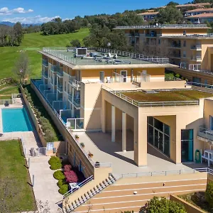 Nemea Side Sophia Antipolis Hotel apartamentowy Biot